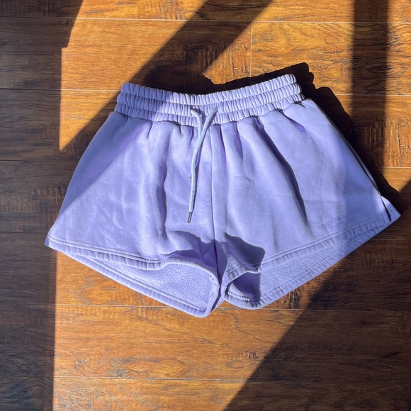 comfrt Lavender Women's Athletic Shorts - Picture 1 of 4